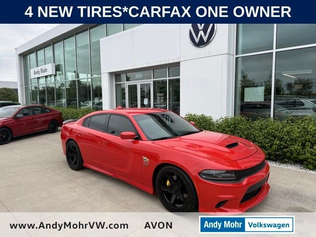 2018 Dodge Charger R/T Scat Pack in Torred Clearcoat — front three-quarter view